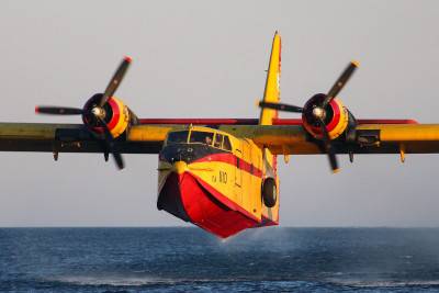 01_Basis/Bilder-Avia/cl-215.jpg